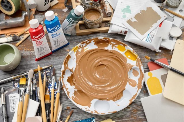 Comment faire du beige avec les couleurs primaires ?